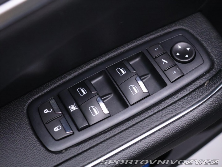 Maserati Levante 3,0 V6 257kW Aut 4x4 tažn 2020