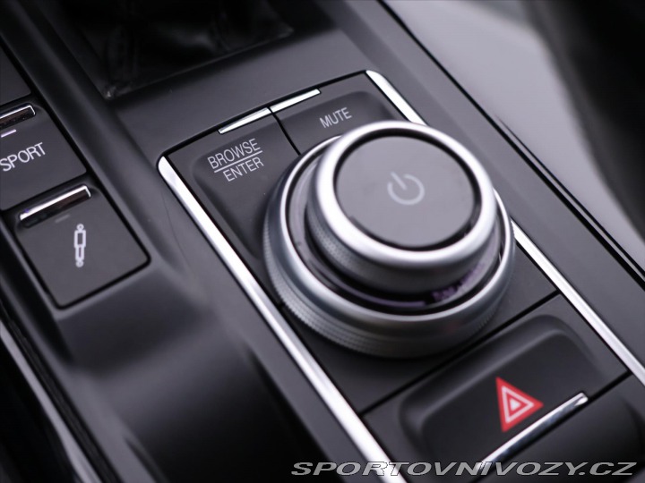 Maserati Levante 3,0 V6 257kW Aut 4x4 tažn 2020