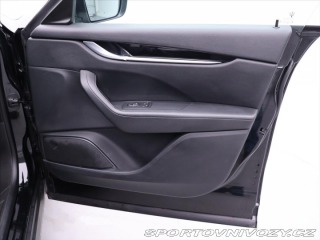 Maserati Levante 3,0 V6 257kW Aut 4x4 tažn 2020