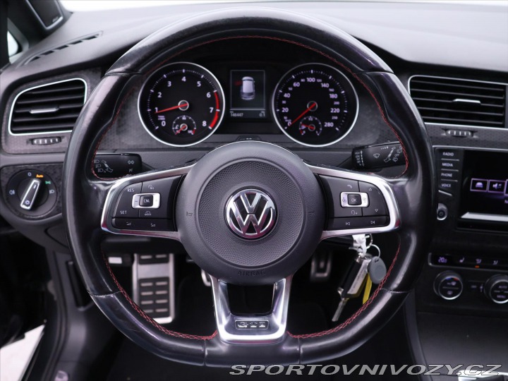 Volkswagen Golf 2,0 TSI 169kW GTI Perform 2015