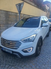 Hyundai  Grand Santa Fe 2,2   CRDI 147kW - AWD