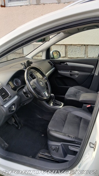 Volkswagen Ostatní modely Sharan 2,0 TDI DSG 2012 2012