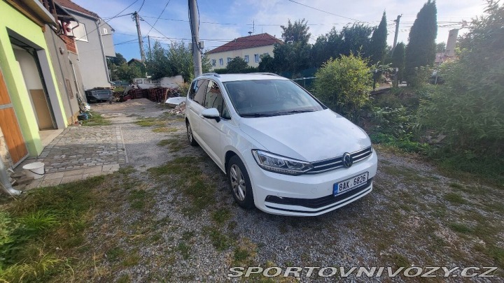Volkswagen Ostatní modely Touran 1,5 TSI, DSG, 110kW EVO 2020