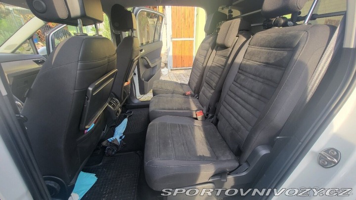 Volkswagen Ostatní modely Touran 1,5 TSI, DSG, 110kW EVO 2020