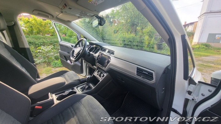 Volkswagen Ostatní modely Touran 1,5 TSI, DSG, 110kW EVO 2020