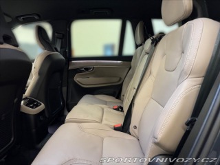 Volvo Ostatní modely XC90 2,0 T8 AWD Plus Dark 8805 2025