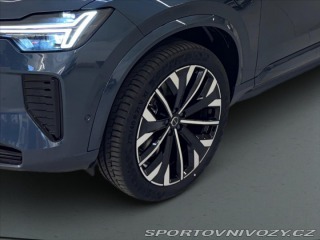 Volvo Ostatní modely XC90 2,0 T8 AWD Plus Dark 8805 2025