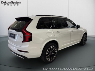 Volvo Ostatní modely XC90 2,0 T8 AWD Plus Dark 9875 2025