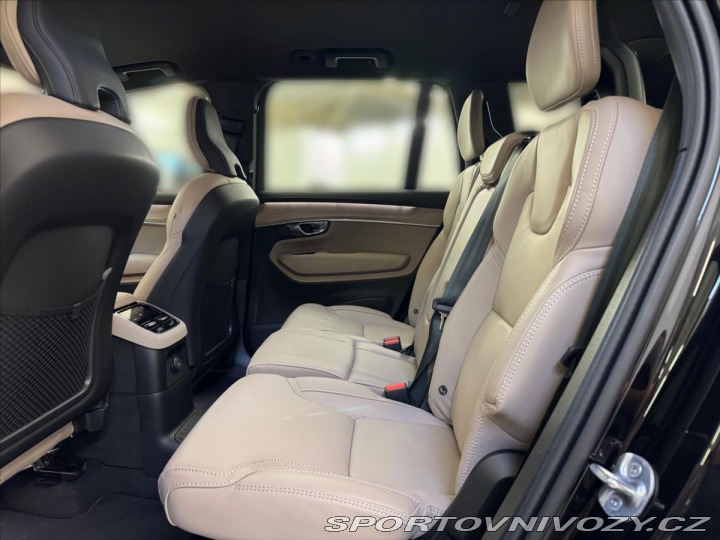 Volvo Ostatní modely XC90 2,0 T8 AWD Plus Dark 0508 2025