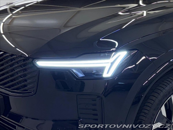 Volvo Ostatní modely XC90 2,0 T8 AWD Plus Dark 0508 2025