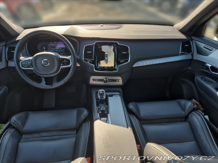 Volvo Ostatní modely XC90 2,0 T8 AWD Plus Dark 2024