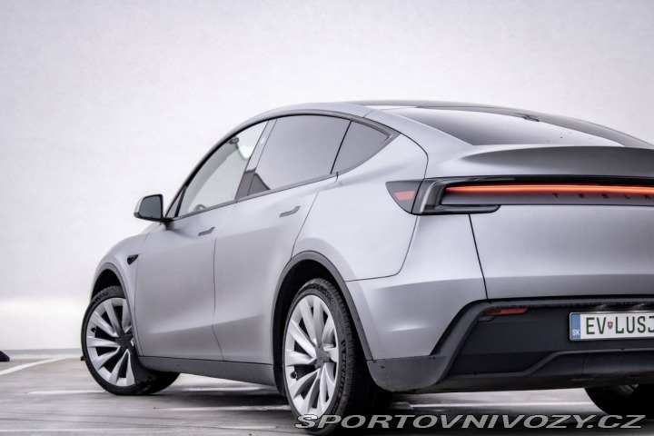 Tesla Model Y 2025 Launch 4x4 378kw / 2025
