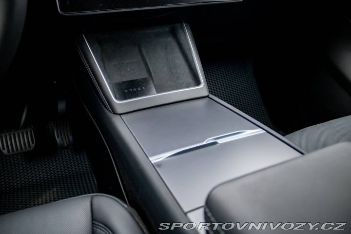Tesla Model Y 2025 Launch 4x4 378kw / 2025