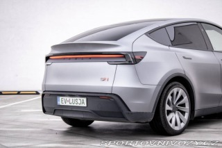 Tesla Model Y 2025 Launch 4x4 378kw / 2025