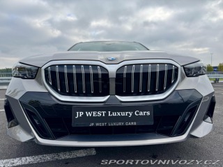 BMW 5 540d xDrive Touring M spo 2025