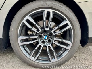 BMW 5 540d xDrive Touring M spo 2025