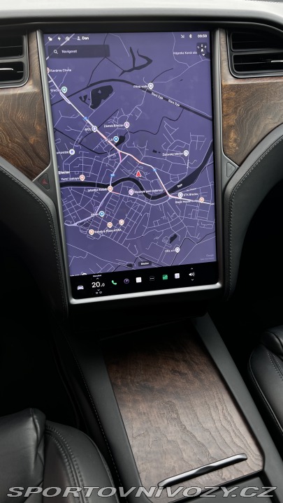 Tesla Model S 2021