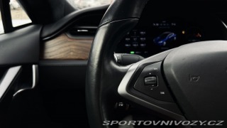 Tesla Model S  2021