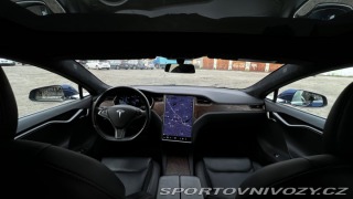 Tesla Model S  2021