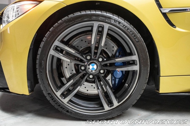 BMW M4 F83 M4 MANUÁL*HEAD-UP*HAR 2014