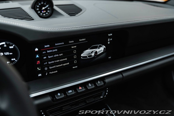 Porsche 911 Carrera 4 GTS Cabriolet, 2023