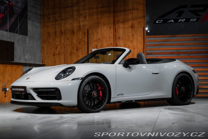 Porsche 911 Carrera 4 GTS Cabriolet, 1800
