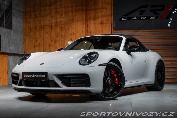 Porsche 911 Carrera 4 GTS Cabriolet, 1800