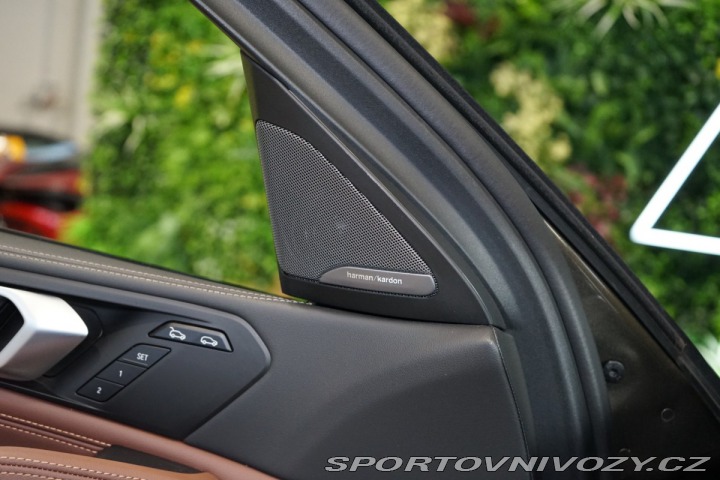 BMW X6 30d*xDRIVE*LASER*ZÁRUKA*H 2024