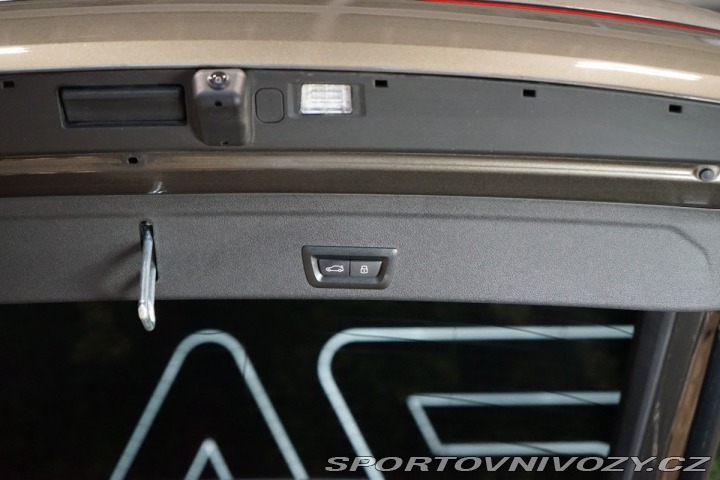 BMW X6 30d*xDRIVE*LASER*ZÁRUKA*H 2024