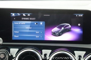 Mercedes-Benz A AMG Line A 180 2025