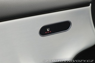 Mercedes-Benz A AMG Line A 180 2025