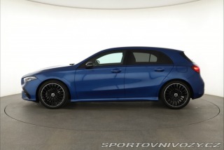 Mercedes-Benz A AMG Line A 180 2025