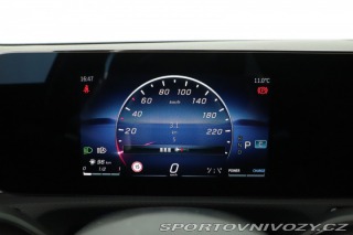 Mercedes-Benz A AMG Line A 180 2025