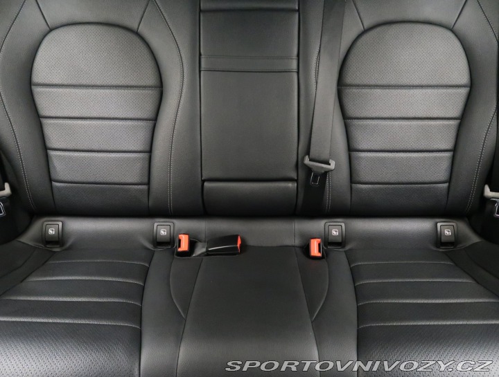 Mercedes-Benz Ostatní modely GLC AMG line GLC 220 d 4MATIC 2020