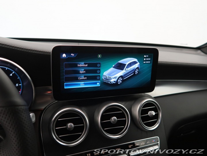 Mercedes-Benz Ostatní modely GLC AMG line GLC 220 d 4MATIC 2020