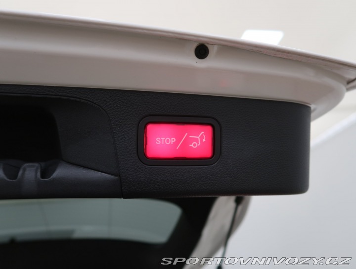 Mercedes-Benz Ostatní modely GLC AMG line GLC 220 d 4MATIC 2020