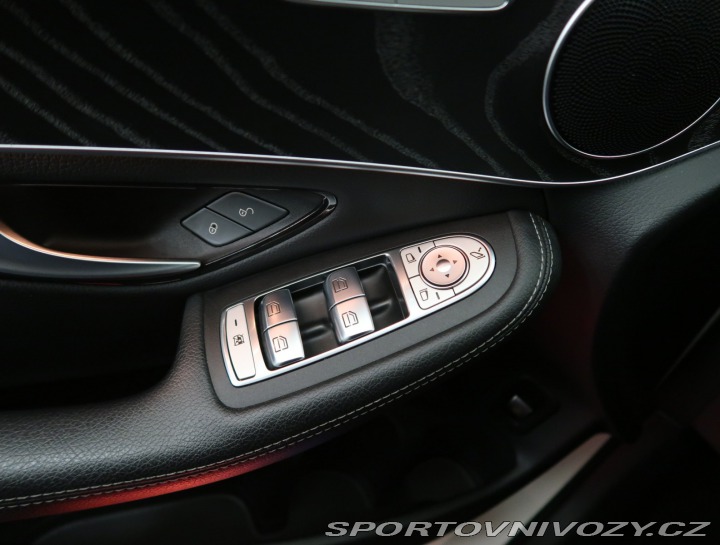 Mercedes-Benz Ostatní modely GLC AMG line GLC 220 d 4MATIC 2020