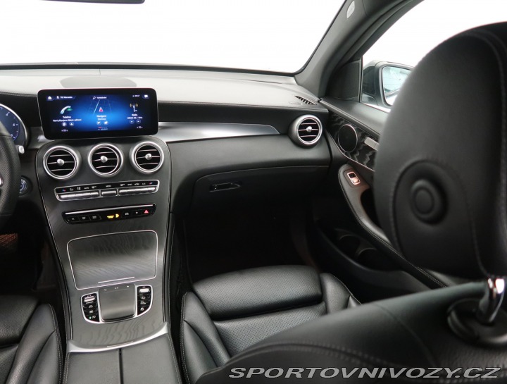 Mercedes-Benz Ostatní modely GLC AMG line GLC 220 d 4MATIC 2020