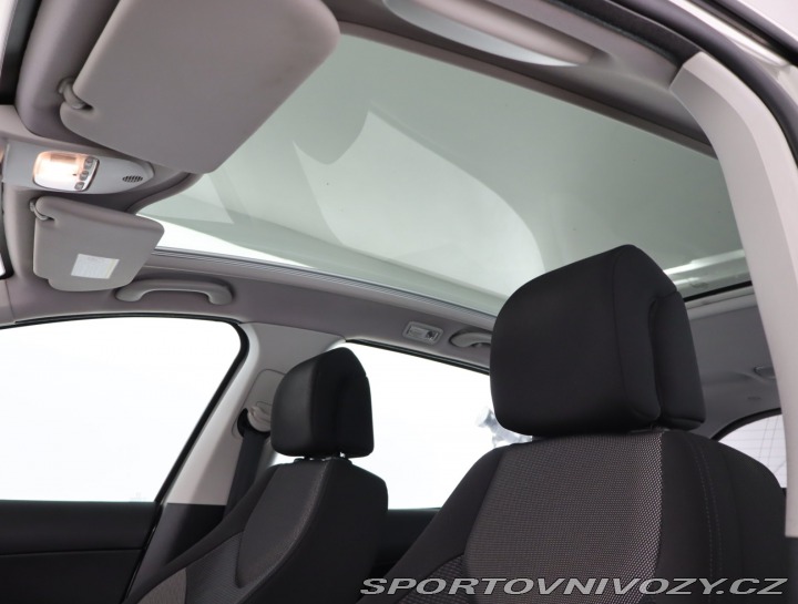 Peugeot 308 1.6 THP 2009