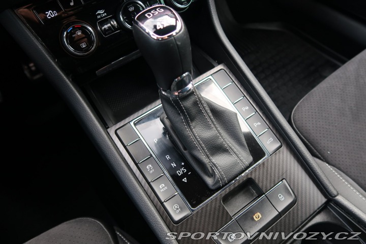 Škoda Superb Sportline 2.0 TSI 2021