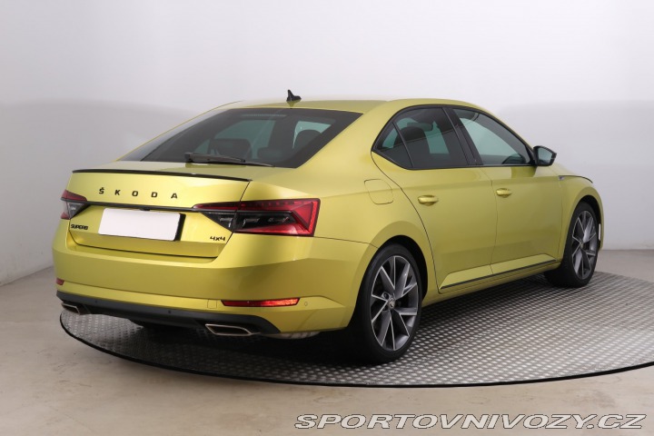 Škoda Superb Sportline 2.0 TSI 2021