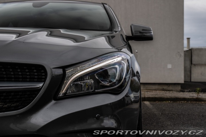 Mercedes-Benz CLA Kupé 250 4matic AMG LINE 2015
