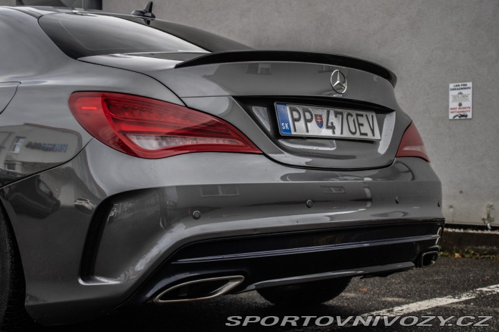 Mercedes-Benz CLA Kupé 250 4matic AMG LINE 2015