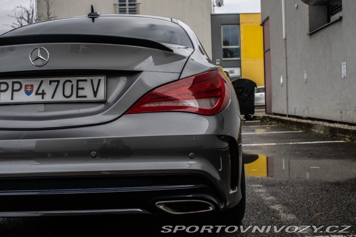 Mercedes-Benz CLA Kupé 250 4matic AMG LINE 2015