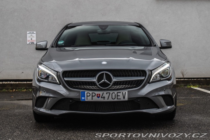 Mercedes-Benz CLA Kupé 250 4matic AMG LINE 2015