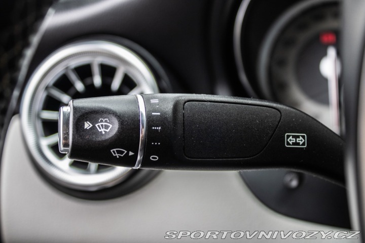 Mercedes-Benz CLA Kupé 250 4matic AMG LINE 2015