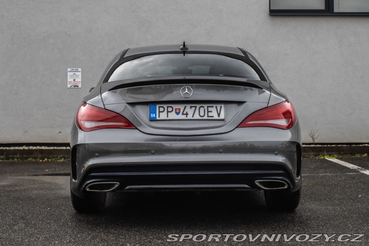 Mercedes-Benz CLA Kupé 250 4matic AMG LINE 2015