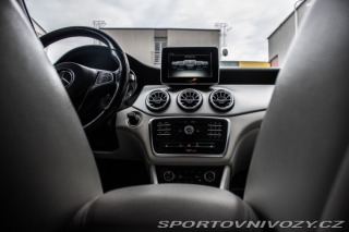 Mercedes-Benz CLA Kupé  250 4matic AMG LINE 2015