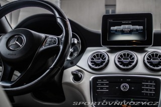 Mercedes-Benz CLA Kupé  250 4matic AMG LINE 2015