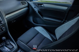 Volkswagen Golf 2.0 TFSI 270k R 4-Motion 2010
